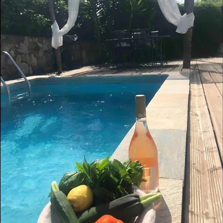 De Charme T3 Saint Florent Holiday home *